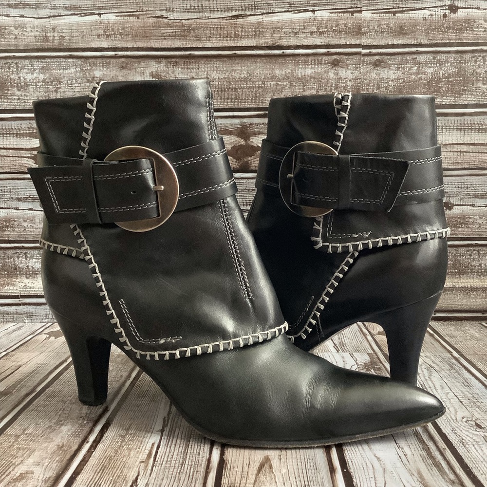 Tentazione Black Western Pointed Toe Ankle Booties Sz 39